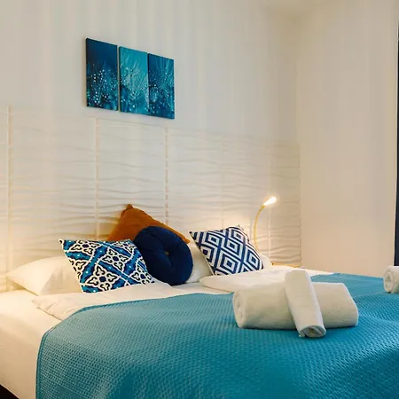 Apartment Blue4