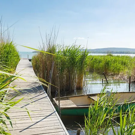 Blue4 Balatonfůzfő